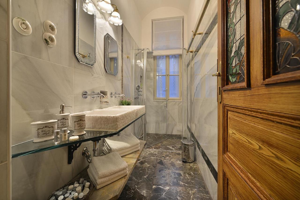 Apartman Dalia Janackovo Nabrezi Prague Extérieur photo