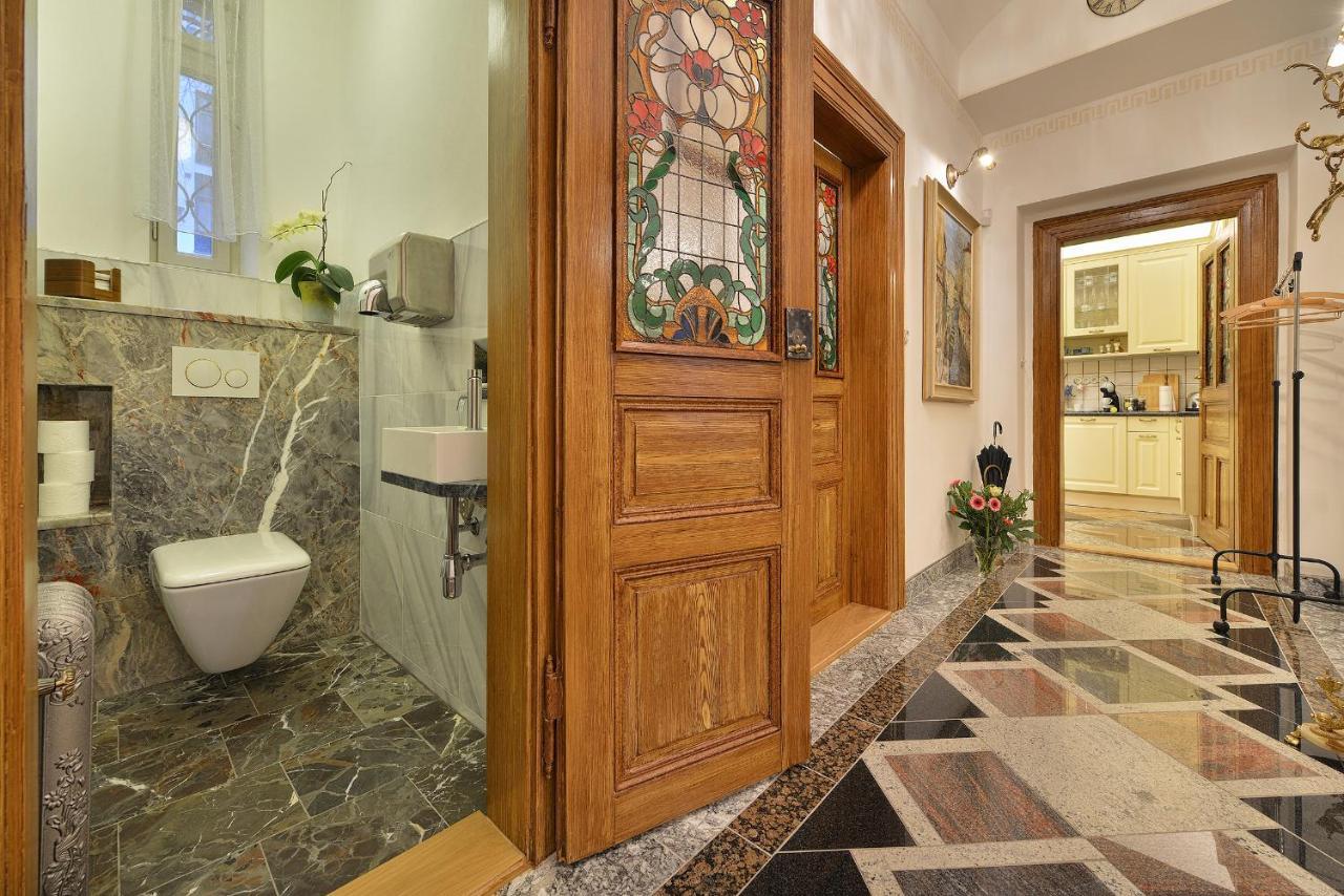 Apartman Dalia Janackovo Nabrezi Prague Extérieur photo