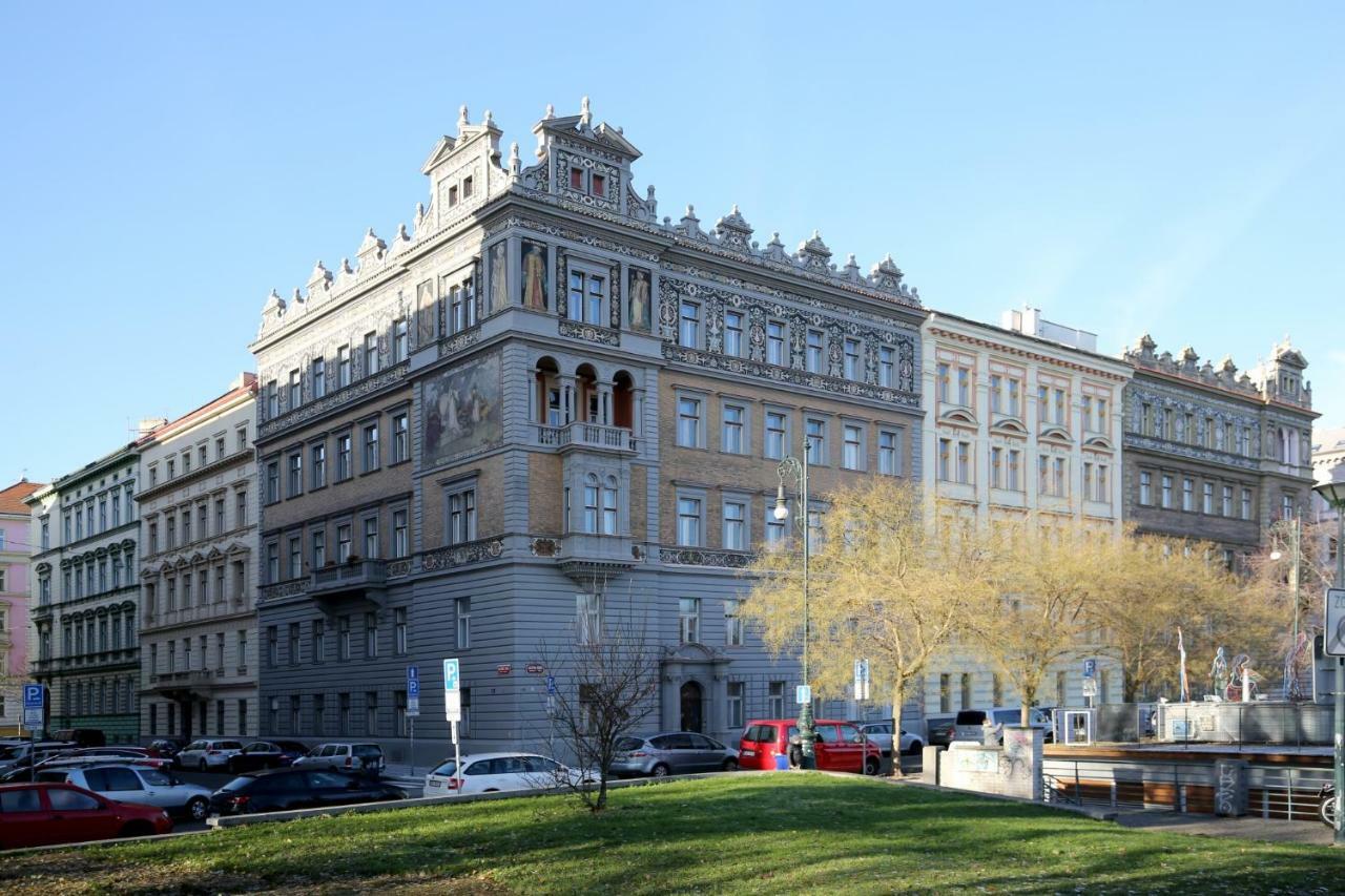 Apartman Dalia Janackovo Nabrezi Prague Extérieur photo